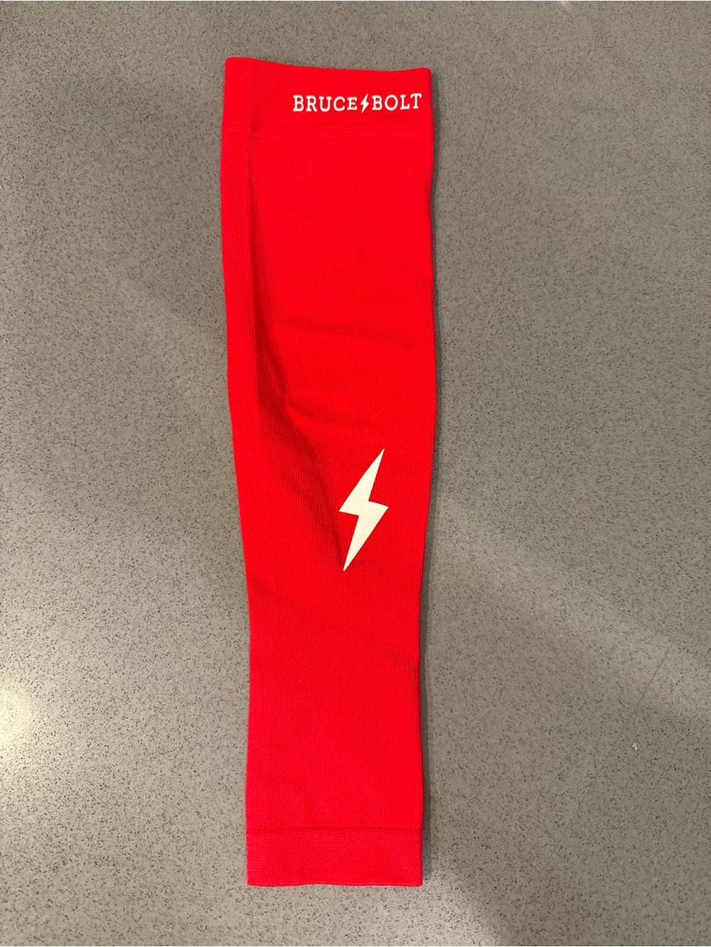 Bruce Bolt Red Compression Arm Sleeve | Size Adult S/M (NWOT)